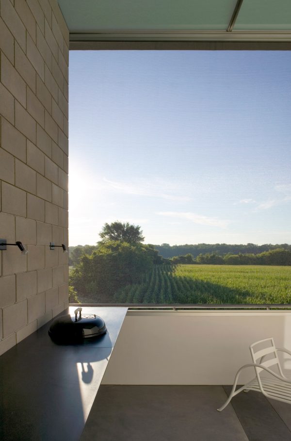 Field House by Wendell Burnette Architects
