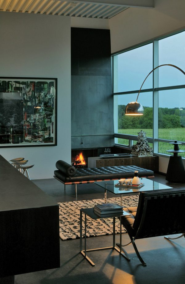 Field House by Wendell Burnette Architects