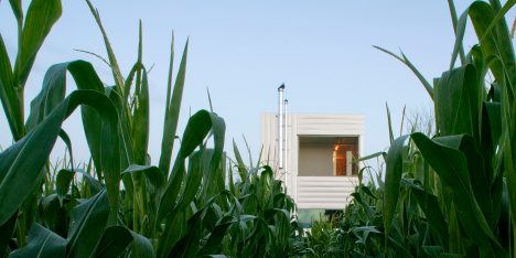 Field House by Wendell Burnette Architects