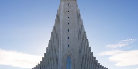 Hallgrímskirkja, Reykjavík by Guðjón Samúelsson, 1986. Photo by Drew McLellan