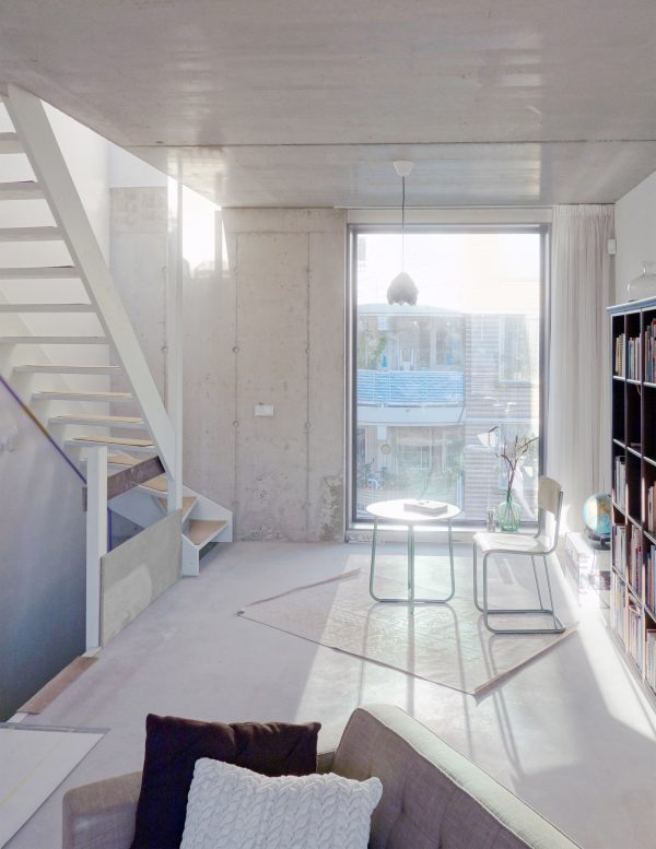 Architectuur Maken uses 15 tonnes of rubble to create Rotterdam house