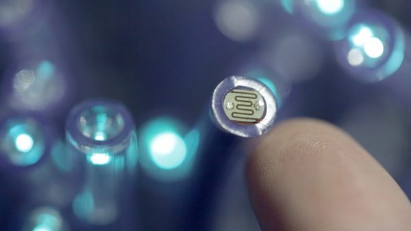 Light Pollination by Universal Assembly Unit for iGuzzini