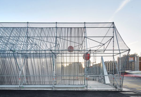 Information Point in Glorias Square by Peris + Toral Arquitectes