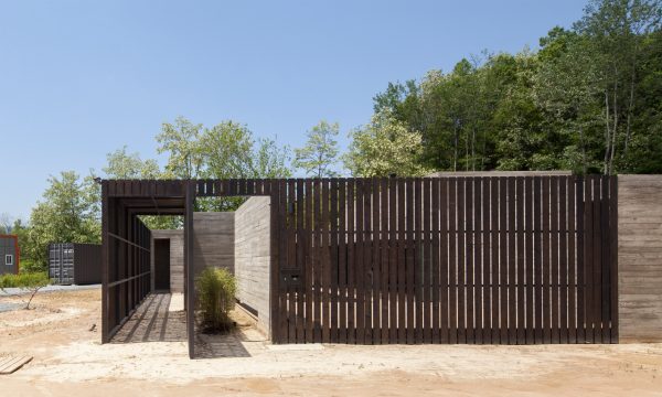 Korean Dandelion Farm by Archihood WXY