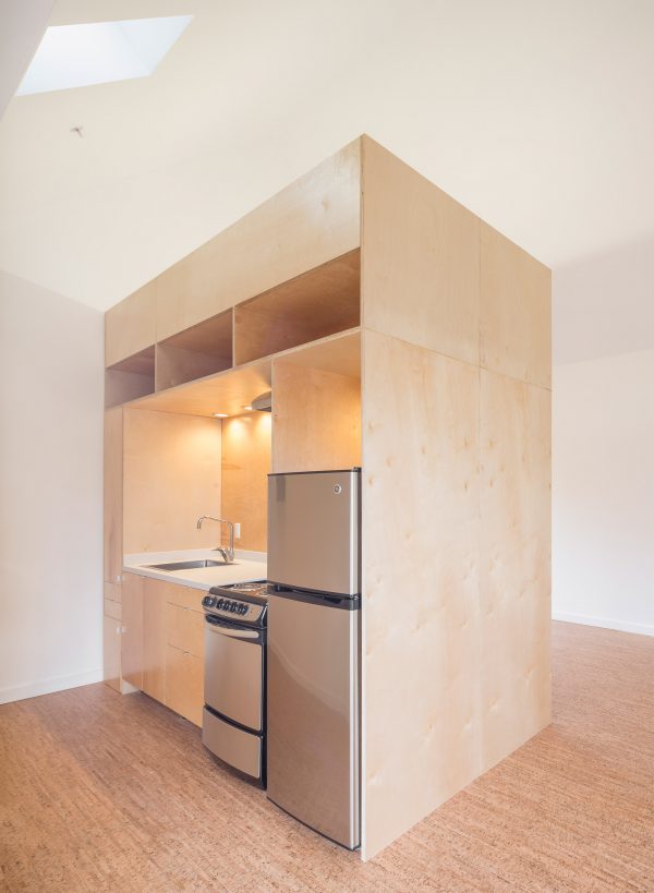 Laura's place by Architecture Building Culture