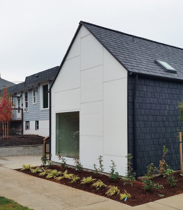 Laura's place by Architecture Building Culture