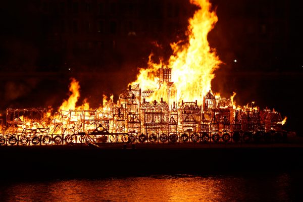 Huge wooden model torched on 350th anniversary of Great Fire of London