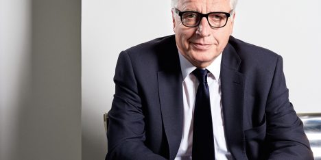 Martin Roth quits V&A