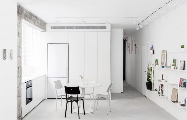 Minimalist Tel Aviv apartment by Yael Perry
