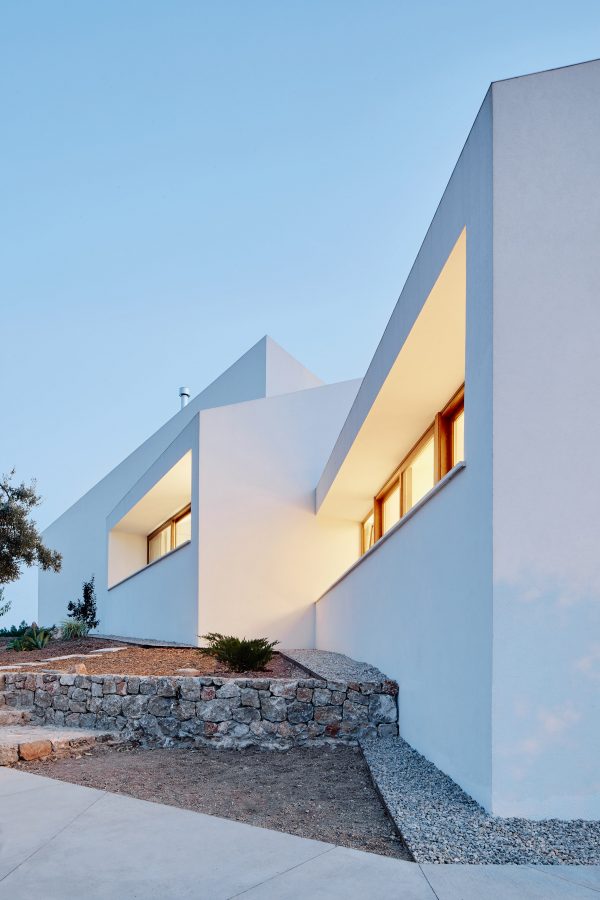 MM House by OHLAB