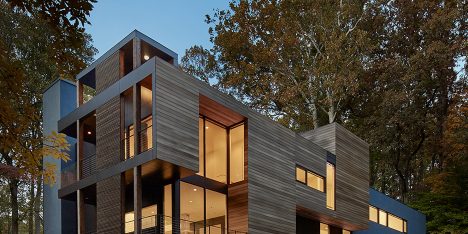 Mohican Hills House by Robert Gurney Architect