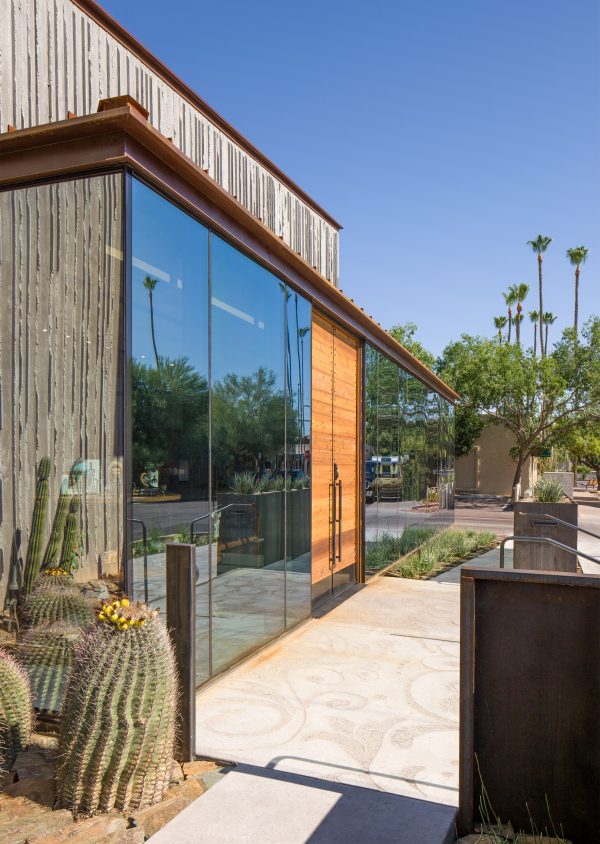 Studio Ma creates an Arizona museum with walls made of textured concrete