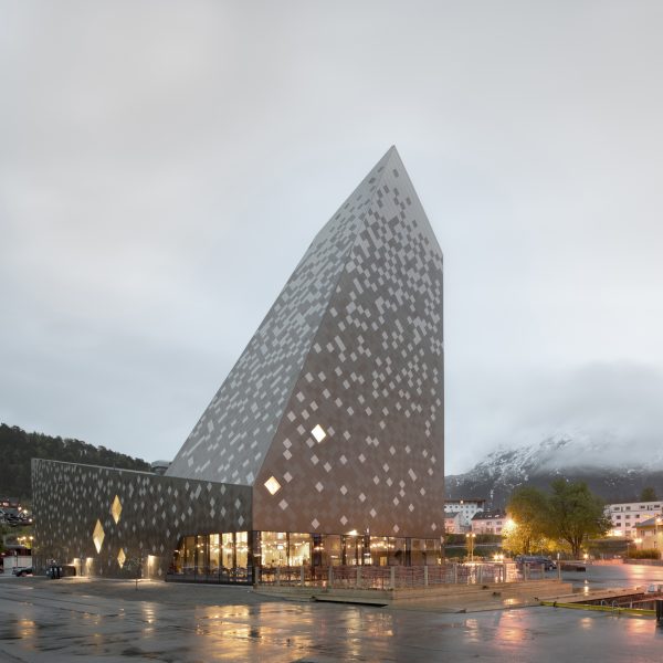 Norwegian Mountaineering Center by Reiulf Ramstad Arkitekter