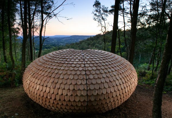 Giles Miller designs shingle-covered pavilion for English countryside