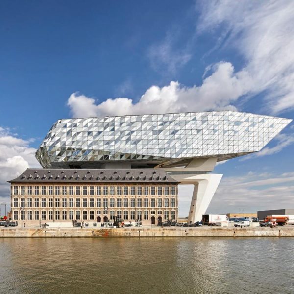 Dezeen Mail issue 325 features this week’s best stories and discussions