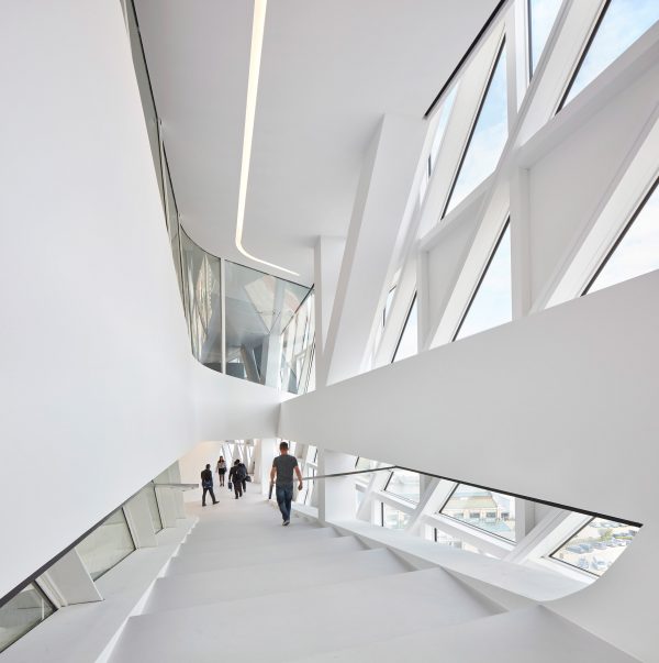 port-house-antwerp-zaha-hadid-architects-hufton-and-crow_dezeen_2364_col_9