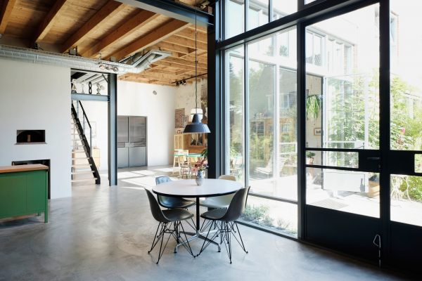 Transformation of former potato barn by Houben & Van Mierlo