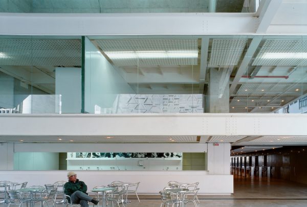 riba-gold-medal-winner-paulo-mendes-da-rocha-architecture-news_dezeen_2364_col_7