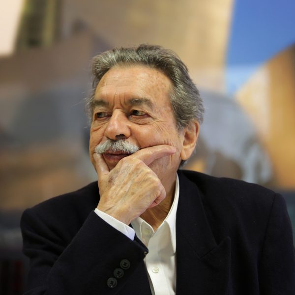 riba-gold-medal-winner-paulo-mendes-da-rocha-architecture-news_dezeen_sqb
