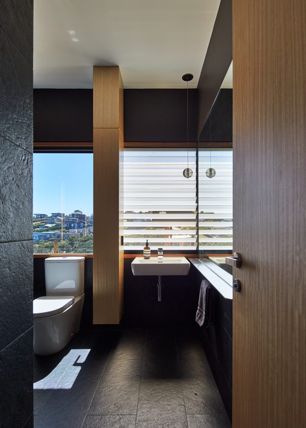 Split House by BKK Architects