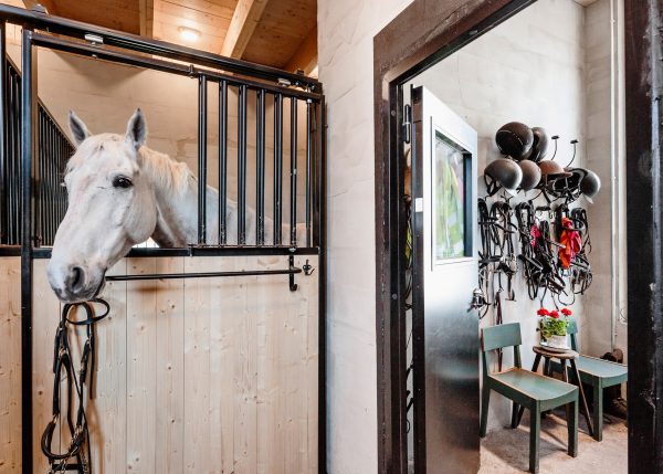 Stable Kekkapää by Pook Architects