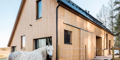 Stable Kekkapää by Pook Architects