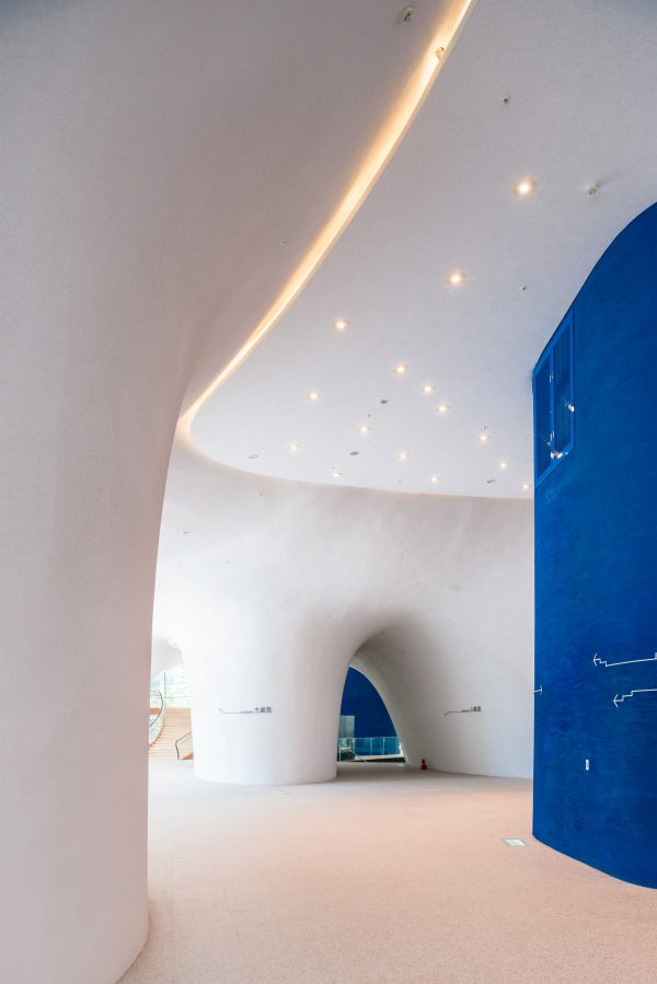 Taichung Metropolitan Opera House by Toyo Ito