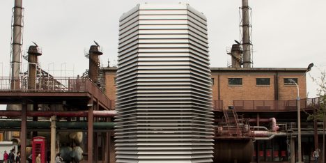 Smog free tower in Beijing