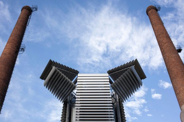Smog free tower in Beijing