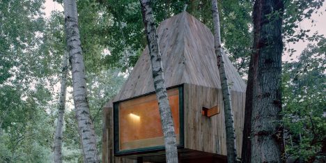 Wee Studio completes crowdfunded treehouses on the edge of a stream in Beijing
