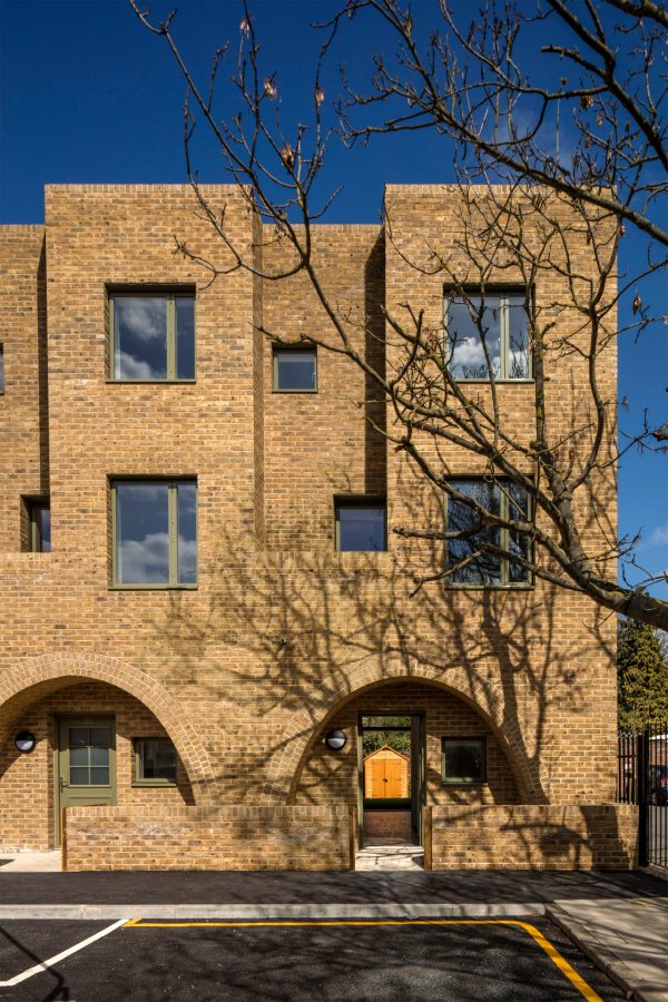 Peter Barber includes "cosy" arched entrances at east-London housing scheme
