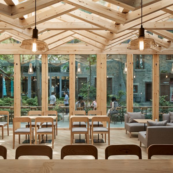 Xie Xie Cafe by Xooo Architects