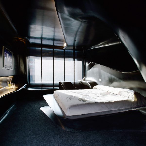 This week, Moby criticised a hotel room by Zaha Hadid and Tate told Neo Bankside to get curtains