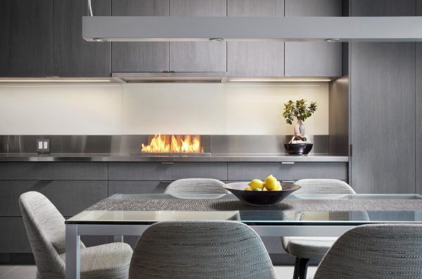 +TongTong uses grey and black zinc to transform a Victorian home in Toronto