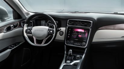 lynk_cars_2364_col3