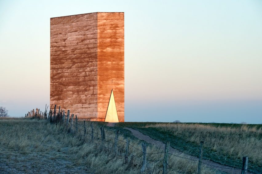 arcaid-images-architectural-photography-awards-2016-shortlist-sop_dezeen_2364_col_2