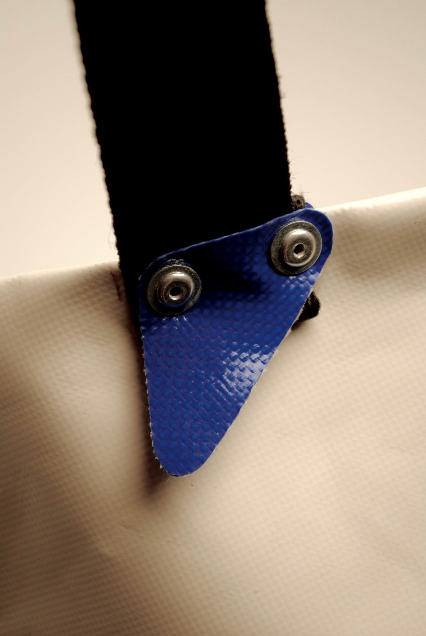 BAG2WORK backpacks by refugees