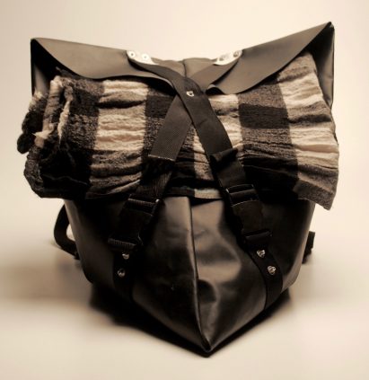 BAG2WORK backpacks by refugees