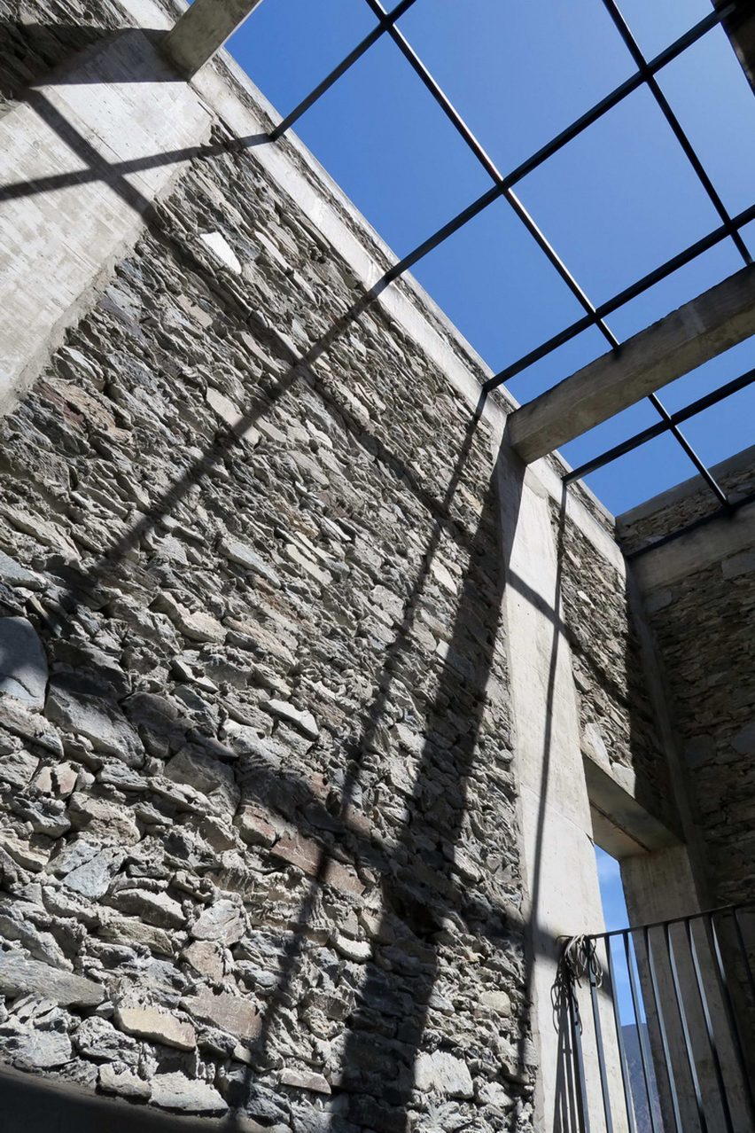 Batang People Primary School by Livil Architects