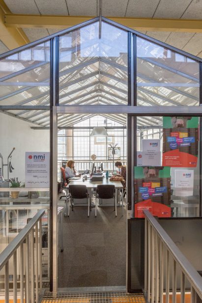 beta-ru-pare-school-community-centre-architecture-amsterdam_dezeen_2364_col_0