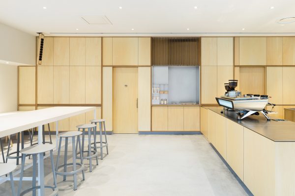 Blue Bottle Coffee Roppongi by Schemata Architects