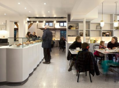 Cafe by vPPR Architects