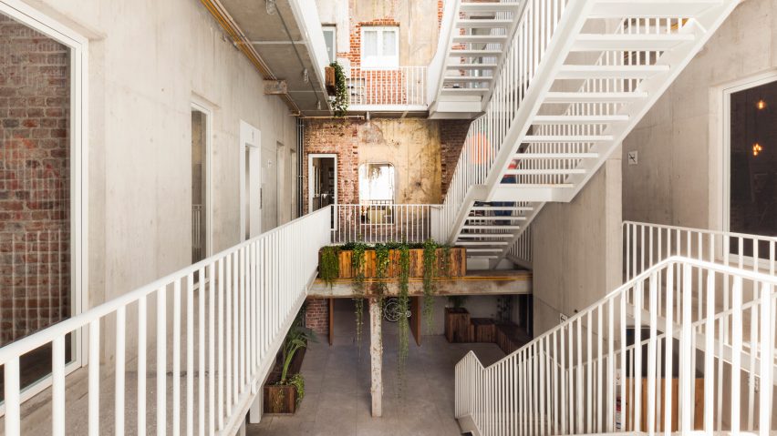CH-Reurbano by Cadaval & Sola-Morales