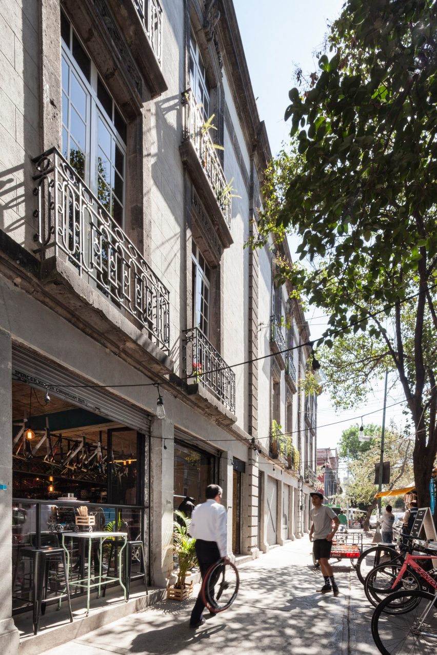 CH-Reurbano by Cadaval & Sola-Morales