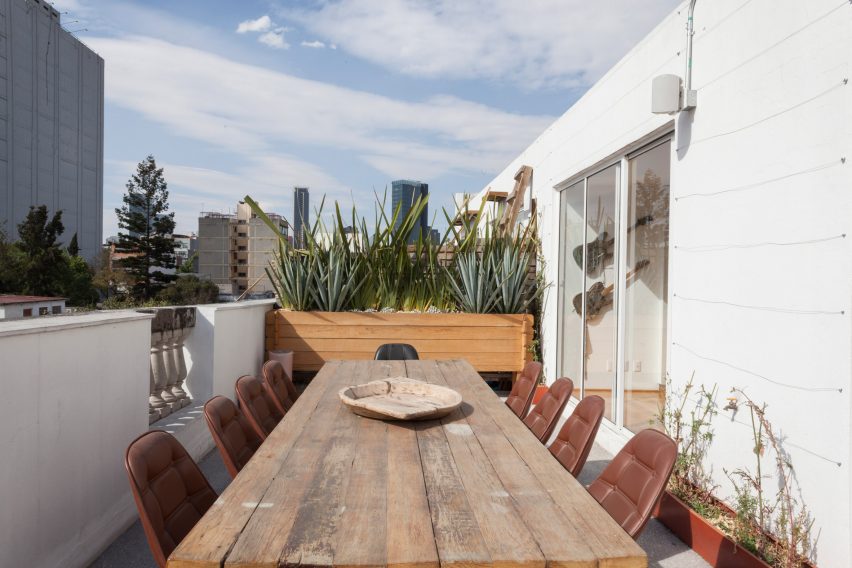 CH-Reurbano by Cadaval & Sola-Morales