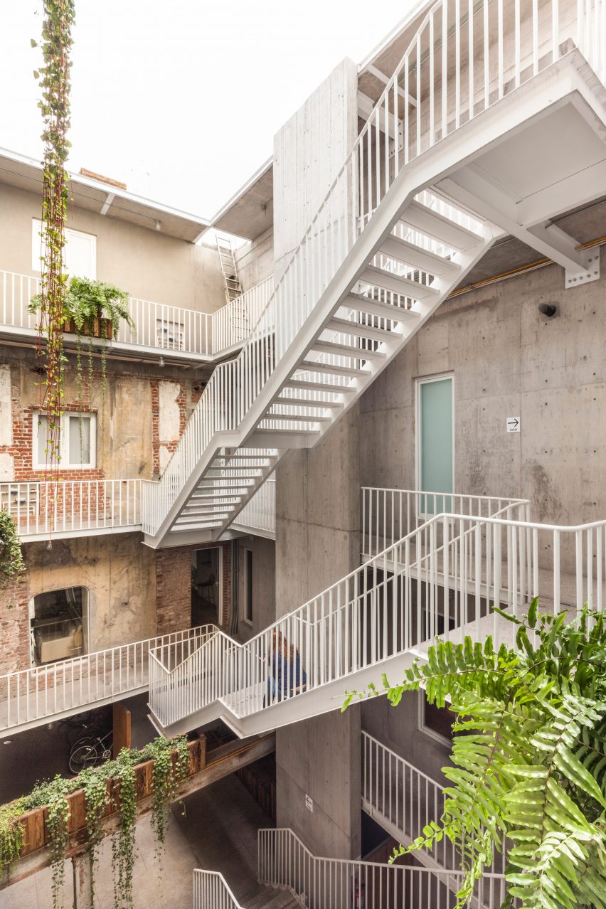 CH-Reurbano by Cadaval & Sola-Morales