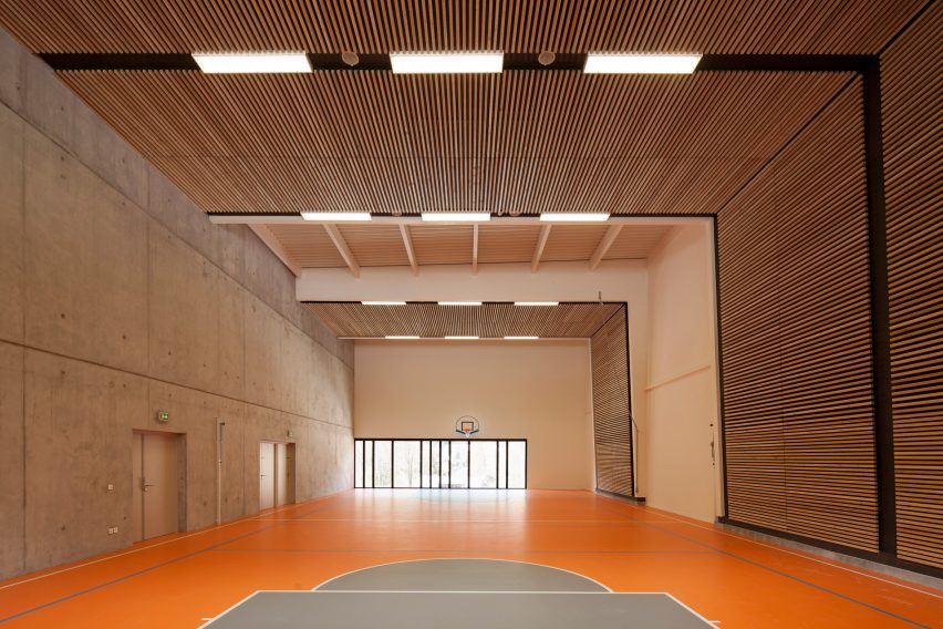 Chamonix Fire station by Studio Gardoni
