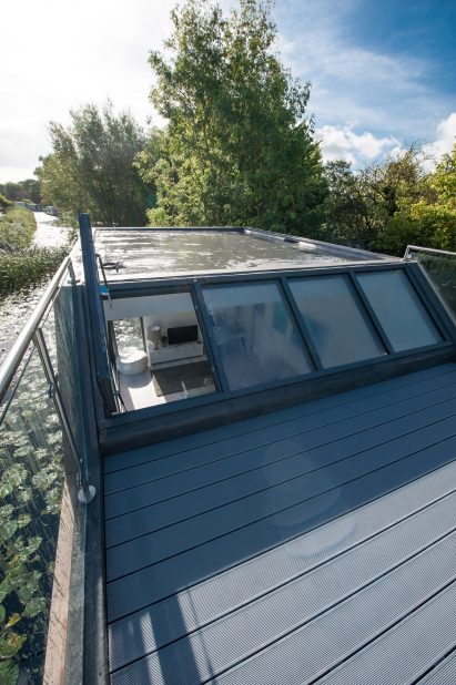 chichester-floating-home-baca-architects-architecture-uk_dezeen_2364_col_11