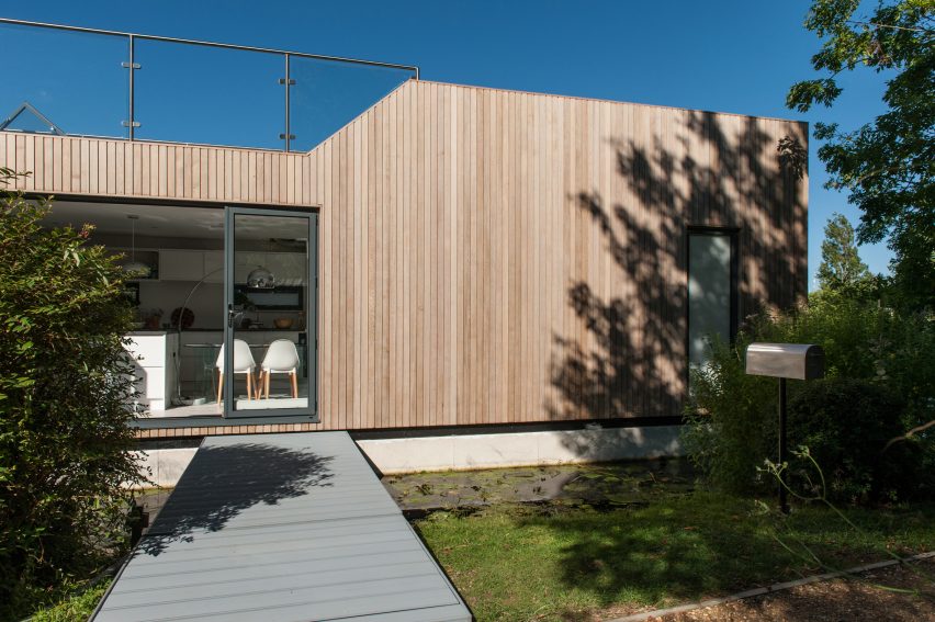 Chichester floating home by Baca Architects