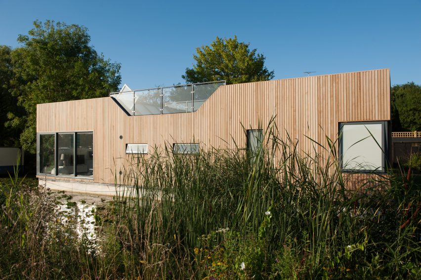 Chichester floating home by Baca Architects